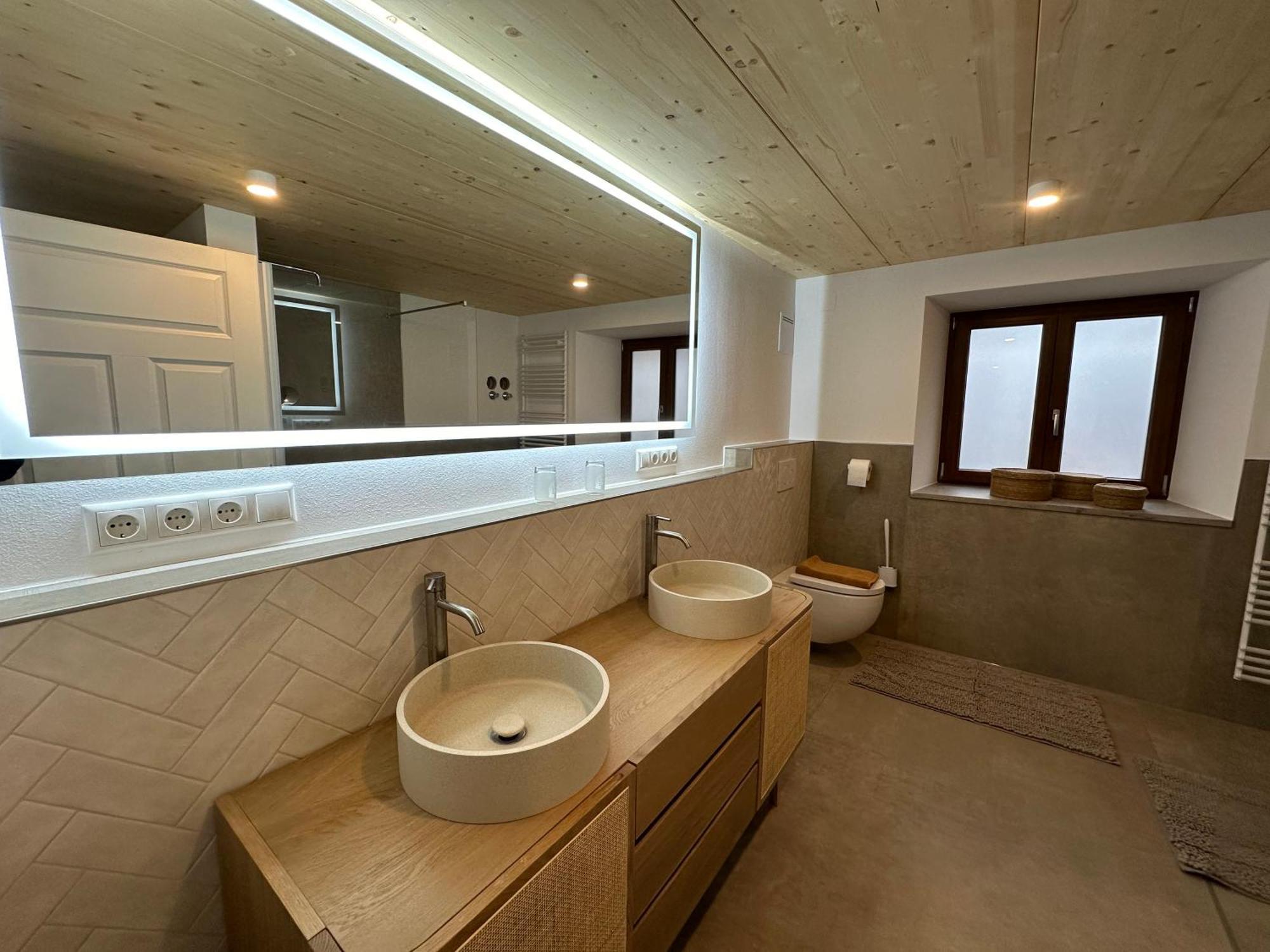 Am Weissensee Apartment *