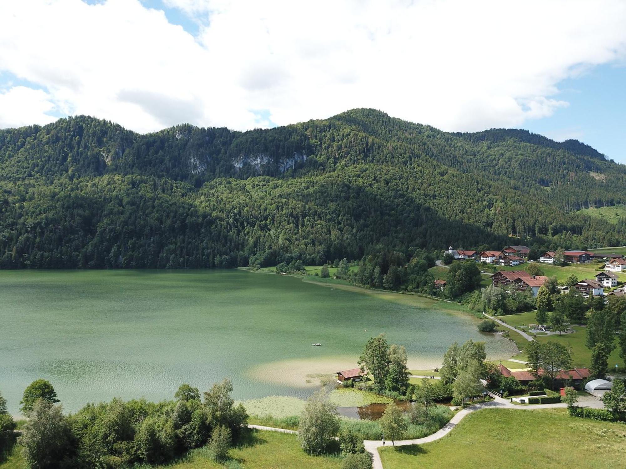 Apartment Am Weissensee *